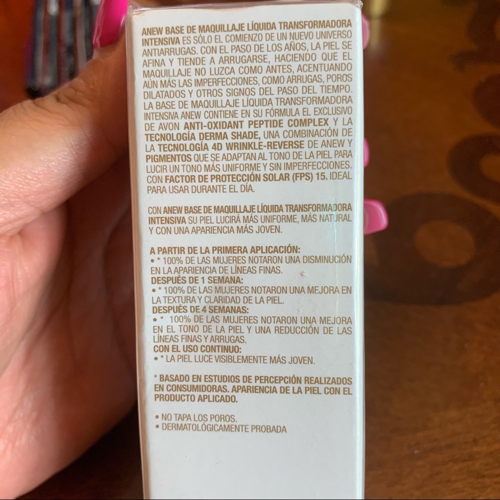 Avon Anew Age Transforming Liquid Foundation - Picture 5 of 5